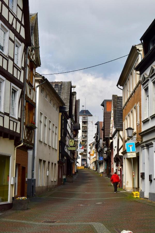 Im Kleinen Stil L Apartment Linz am Rhein Luaran gambar